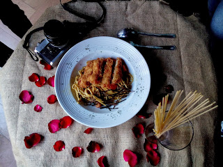 Foodie_workshop_food_photography_foodgasm_foodporn_love_likes_martografi_ukp_universitas_kristen_petra_university_college_life_love_likes_follow_christian_friendship_foodies_photography_contest_onthetable_hashtag_sister_brother_participants_chippeido_inijie