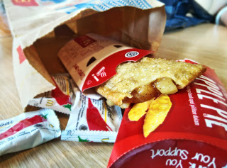 inijie_amanda_kohar_jack_magnifico_putra_putera_nikita_kusuma_surabaya_kampus_mahasiswi_mahasiswa__kuliner_surabaya_chippeido_diary_culinary_merli_vicky_yuwono_food_blogger_photographer_pro_professional_chinese_cina_china_bambu_jepang_japan_japanese_foodie_foodies_mcdonald_mekdi_fast food_the_culina_koko_buncit_meme_couple_apple_pen_ppap_pie_pinapple