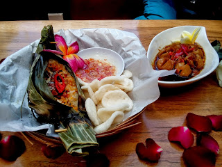 Foodie_workshop_food_photography_foodgasm_foodporn_love_likes_martografi_ukp_universitas_kristen_petra_university_college_life_love_likes_follow_christian_friendship_foodies_photography_contest_onthetable_hashtag_sister_brother_participants_chippeido_palacio_wedding_chapel_jack_magnifico_putra