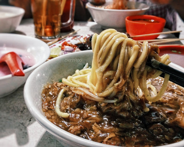 kya kya surabaya, es campur enak surabaya, lo mie surabaya, mie kembang jepun, he mie surabaya, lo mie, he mie, chinese food, kuliner surabaya, blogger surabaya, kekinian, kota pahlawan, chippeido, food blogger surabaya, sate babi surabaya, sate babi enak