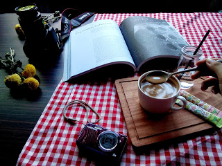 Foodie_workshop_food_photography_foodgasm_foodporn_love_likes_martografi_ukp_universitas_kristen_petra_university_college_life_love_likes_follow_christian_friendship_foodies_photography_contest_onthetable_hashtag_sister_brother_participants_chippeido_inijie