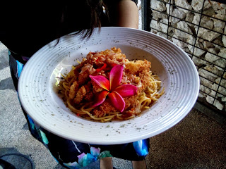 Foodie_workshop_food_photography_foodgasm_foodporn_love_likes_martografi_ukp_universitas_kristen_petra_university_college_life_love_likes_follow_christian_friendship_foodies_photography_contest_onthetable_hashtag_sister_brother_participants_chippeido_inijie