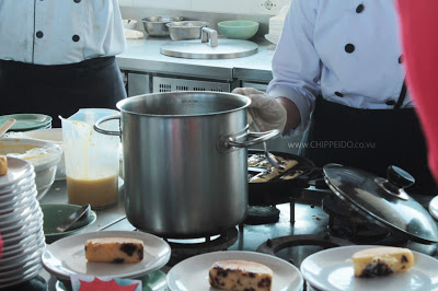 HARRIS POP GUBENG HARRIS_POP_HOTEL_GUBENG_HARRIS POP GUBENG_MARCOM_IWAN_CULINARY_KULINER_SURABAYA_CHIPPEIDO_BERBUKA_PUASA_IDUL_FITRI_CONVENTIONS_GUBENG_MELAYANID ENGAN HATI DI BULAN YANG SUCI_SELAMAT PUASA_INFO KULINER_MAKAN_FOOD_BLOGGER_FOOD BLOGGER_FOODIE_FOODIES_SURABAYA_INDONESIA