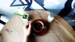 dilon_coffee_eatery_dilon coffee & eatery_review_han yoora_michelle hendra_michimomo_chippeido_endorse_endorsegratis_endorsement_cafe_restaurant_resto_foodies_foodie_foodblogger_blogger_chippeido_chintya_marcheline_march_inijie_instagram_inijiegram_makansampaikenyang_amanda_kohar_merli_jack_magnifico_diary_weirdo_weirdoinpink_pink_secret_love_quotes_poetry_review_culinary_foods_lovefood_instagood_follower_instafollow_photography_tablesituation_potato_chips_tea_green_matcha_ocha_boyfriend_friendship_bf_bae_boo_bei_friend_besties_actor_actrees_chelsea_glen