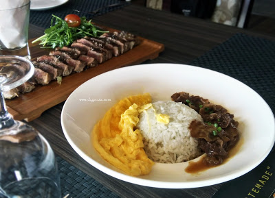 SEVENTEEN SKYVIEW RESTO & LOUNGE SURABAYA @ HARRISGUBENG : 9 + 1 NEW Menu Launching #tastemadeofseventeenlounge_SEVENTEENLOUNGE_SEVENTEEN_SEVENTEEN LOUNGE_HARRIS_HARRIS GUBENG_POP HOTEL_SURABAYA_KULINER_INDONESIA_KULINER SURABAYA_CONVENTIONS_FOOD GATHERING_FOODIE GATHERING_FOOD_FOOD BLOGGER_BLOGGER_BLOGGER SURABAYA_FOOD BLOGGER SURABAYA_DESSERT_SIRLOIN_TENDER_MEAT_KUMPUL FOODIES_TEMAN_FRIENDSHIP_GATHERING_TASTEMADEOFSEVENTEENLOUNGE_#TASTEMADEOFSEVENTEENLOUNGE_TASTEMADE_TASTE_MADE_TASTE MADE_FOOD TASTING_COBAIN MENU BARU_NEW_MENU BARU_NEW MENU_RAVIOLI SEVENTEEN SKYVIEW RESTO & LOUNGE SURABAYA @ HARRISGUBENG : 9 + 1 NEW Menu Launching #tastemadeofseventeenlounge_SEVENTEENLOUNGE_SEVENTEEN_SEVENTEEN LOUNGE_HARRIS_HARRIS GUBENG_POP HOTEL_SURABAYA_KULINER_INDONESIA_KULINER SURABAYA_CONVENTIONS_FOOD GATHERING_FOODIE GATHERING_FOOD_FOOD BLOGGER_BLOGGER_BLOGGER SURABAYA_FOOD BLOGGER SURABAYA_DESSERT_SIRLOIN_TENDER_MEAT_KUMPUL FOODIES_TEMAN_FRIENDSHIP_GATHERING_TASTEMADEOFSEVENTEENLOUNGE_#TASTEMADEOFSEVENTEENLOUNGE_TASTEMADE_TASTE_MADE_TASTE MADE_FOOD TASTING_COBAIN MENU BARU_NEW_MENU BARU_NEW MENU_RAVIOLI_BRAISED OX-TOUNGE