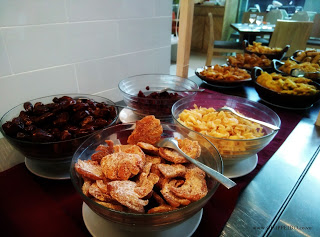 harris_cafe_dilon_coffee_eatery_dilon coffee & eatery_review_han yoora_michelle hendra_michimomo_chippeido_endorse_endorsegratis_endorsement_cafe_restaurant_resto_foodies_foodie_foodblogger_blogger_chippeido_chintya_marcheline_march_inijie_instagram_inijiegram_makansampaikenyang_amanda_kohar_merli_jack_magnifico_diary_weirdo_weirdoinpink_pink_secret_love_quotes_poetry_review_culinary_foods_lovefood_instagood_follower_instafollow_photography_tablesituation_potato_chips_tea_green_matcha_ocha_boyfriend_friendship_bf_bae_boo_bei_friend_besties_actor_actrees_chelsea_glen_amanda_kohar_ajack_magnifico_laura_angelia_inijie_jiewa_vieri_vlog_video blog_video_blogger_daily vlog_daily_kevin_anggara_last day production_ldp_han yoora_michimomo_fvlog_#neofamigliafvlog