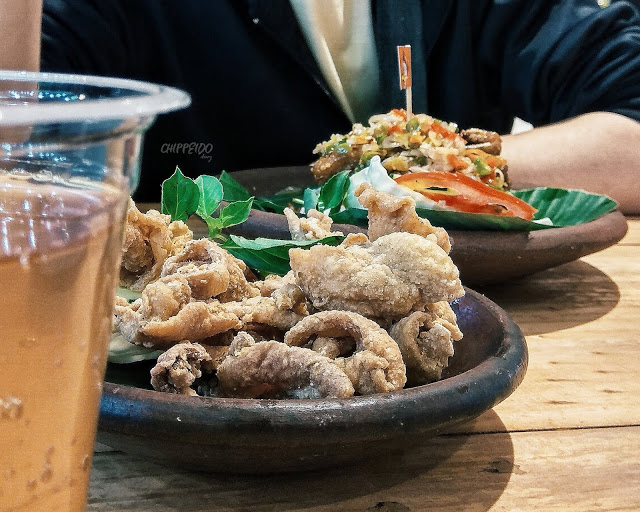 bebek semangat,kuliner surabaya,bebek goreng,penyetan enak surabaya,penyetan enak, jawa timur, indonesia,tempe enak,tempe tipis,dollar naik tempe setipis ATM,tempe setipis ATM,makanan transmart,kuliner transmart rungkut surabaya,transmart rungkut,transmart surabaya,makanan transmart rungkut surabaya,makanan murah transmart surabaya