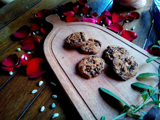 Foodie_workshop_food_photography_foodgasm_foodporn_love_likes_martografi_ukp_universitas_kristen_petra_university_college_life_love_likes_follow_christian_friendship_foodies_photography_contest_onthetable_hashtag_sister_brother_participants_chippeido_cookies_chocolate