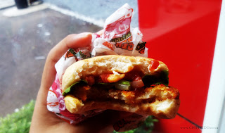 harris_cafe_dilon_coffee_eatery_dilon coffee & eatery_review_han yoora_michelle hendra_michimomo_chippeido_endorse_endorsegratis_endorsement_cafe_restaurant_resto_foodies_foodie_foodblogger_blogger_chippeido_chintya_marcheline_march_inijie_instagram_inijiegram_makansampaikenyang_amanda_kohar_merli_jack_magnifico_diary_weirdo_weirdoinpink_pink_secret_love_quotes_poetry_review_culinary_foods_lovefood_instagood_follower_instafollow_photography_tablesituation_potato_chips_tea_green_matcha_ocha_boyfriend_friendship_bf_bae_boo_bei_friend_besties_actor_actrees_chelsea_glen_amanda_kohar_ajack_magnifico_laura_angelia_inijie_jiewa_vieri_vlog_video blog_video_blogger_daily vlog_daily_kevin_anggara_last day production_ldp_han yoora_michimomo_fvlog_#neofamigliafvlog_seventeen_lounge_and_resto_cfc_CALIFORNIA_fRIED_CHICKEN_AYAM_GORENG_BUKAN_CUMA