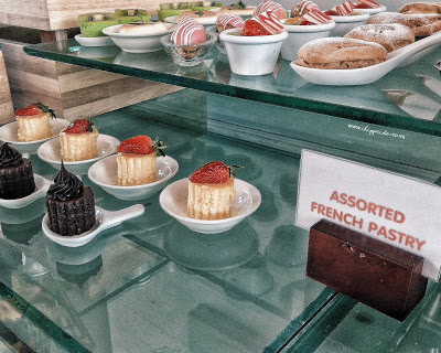 harris hotel gubeng_harris hotel_harris gubeng_harris surabaya_sweet seventeen_pesta ulang tahun_hotel harris dan pop!_hotel pop_pop hotel_hotel jawa timur_buffet murah_hotel buffet murah surabaya_buffet murah surabaya_certificate of excellence 2018_penghargaan tripadvisor_stylianos koureas_Heater Leisman_hotel harris surabaya_angkringan surabaya_tempat makan murah enak surabaya_kuliner surabaya_chippeido