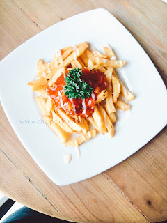 dilon_coffee_eatery_dilon coffee & eatery_review_han yoora_michelle hendra_michimomo_chippeido_endorse_endorsegratis_endorsement_cafe_restaurant_resto_foodies_foodie_foodblogger_blogger_chippeido_chintya_marcheline_march_inijie_instagram_inijiegram_makansampaikenyang_amanda_kohar_merli_jack_magnifico_diary_weirdo_weirdoinpink_pink_secret_love_quotes_poetry_review_culinary_foods_lovefood_instagood_follower_instafollow_photography_tablesituation_potato_chips_tea_green_matcha_ocha_boyfriend_friendship_bf_bae_boo_bei_friend_besties_actor_actrees_chelsea_glen