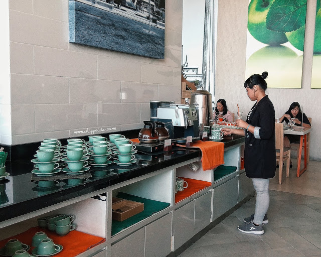 harris hotel gubeng_harris hotel_harris gubeng_harris surabaya_sweet seventeen_pesta ulang tahun_hotel harris dan pop!_hotel pop_pop hotel_hotel jawa timur_buffet murah_hotel buffet murah surabaya_buffet murah surabaya_certificate of excellence 2018_penghargaan tripadvisor_stylianos koureas_Heater Leisman_hotel harris surabaya_angkringan surabaya_tempat makan murah enak surabaya_kuliner surabaya_chippeido