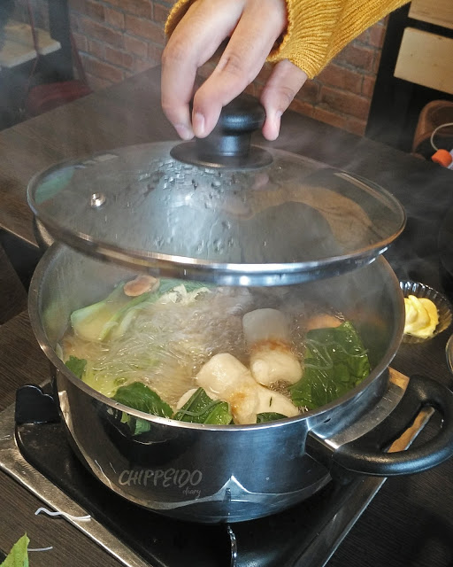 ,shabushabu,steamboat,sukizuki,caramembuatsteamboat,masakmudah,pedas,dagingsapi,mudah,gampang,masakkuahtomyam,steamboat,buffet,pakjohn,ria,riasukmawijaya,malesbanget,nyamnyamnyam,pdria,,companyprofile,cafe,food,kuliner,malangkuliner,malangfoodies,lintangjingga,malang,HayakuMalang,HayakuSurabaya,Steamboatenak,Yakiniku,MalangFoodies,MalangKuliner,KulinerJepang,kulinersurabaya,hayaku,bakarbakar,bbq,korean,koreanbbq,hayakuklampisreview,hayakureview,bloggersurabaya
