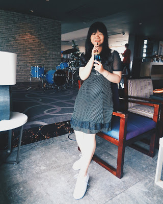 New year 2018, new year party, NY Party, NY Dinner , NY2019, influencer Surabaya, food blogger surabaya, kuliner surabaya, makanan murah, kencan murah, kafe instagrammable, seventeen lounge, Harris cafe, harris gubeng, pop hotel gubeng