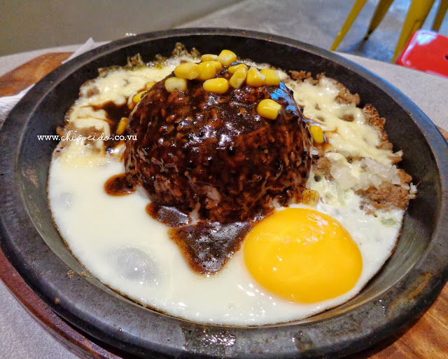 master cheese pizza surabaya klampis review kejunya beneran royal gak sih sunny side egg hotplate wagyu 