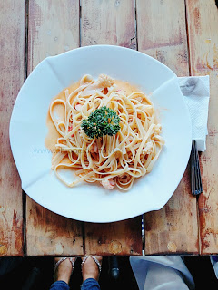 gsf dilon_coffee_eatery_dilon coffee & eatery_review_han yoora_michelle hendra_michimomo_chippeido_endorse_endorsegratis_endorsement_cafe_restaurant_resto_foodies_foodie_foodblogger_blogger_chippeido_chintya_marcheline_march_inijie_instagram_inijiegram_makansampaikenyang_amanda_kohar_merli_jack_magnifico_diary_weirdo_weirdoinpink_pink_secret_love_quotes_poetry_review_culinary_foods_lovefood_instagood_follower_instafollow_photography_tablesituation_potato_chips_tea_green_matcha_ocha_boyfriend_friendship_bf_bae_boo_bei_friend_besties_actor_actrees_chelsea_glen_spagetti_pasta_panacota