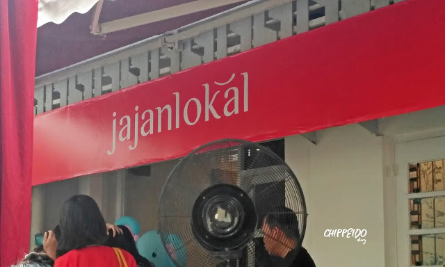 chippeido,grand opening rasa lokal, rasa lokal di surabaya,2nd outlet rasa lokal, blue blood moon,sambal korek merah, sambal korek ijo, chelsea olivia,glenn alinskie,rio motret,kuliner artis,jajanan artis,kuliner surabaya artis
