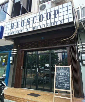 cafe_food_blogger_bioscoop_surabaya_klampis_coffee_quotes_qotd_ootd_cute_girl_smile_couple_bae_boo_boy_chippeido_diary_kuliner_indonesia_surabaya,engagement_engage_marry_ahok_jarot_presiden_buni_bumi_yani_risiq_riziek_rizieq_habib_novel_persatuan_perang_dunia_hot_cuisine_ramen_chicken_wings_wing_deal_java_dealjava_medan_original_ori_despicable_me_minion_doraemon_kungfu_panda_kung_fu_po_shifu_master_oogway_turtle_bumblebee_transformer_transform_transformers_robot_robokidz_jakarta_review_blogger_JKT_SUB_SERPONG_UTARA_AHOK