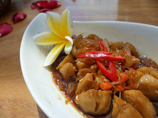 Foodie_workshop_food_photography_foodgasm_foodporn_love_likes_martografi_ukp_universitas_kristen_petra_university_college_life_love_likes_follow_christian_friendship_foodies_photography_contest_onthetable_hashtag_sister_brother_participants_chippeido_inijie