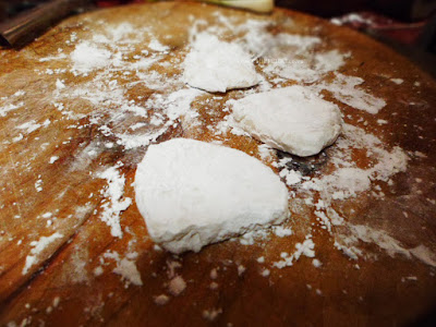 cireng_sedep_Sedap_tanpa_micin_borax_enak_yuda_chef_bustara_master_chef_indonesia_indo_indonesian_recipe_resep_sunda_khas_kuliner_culinary_maizena_tepung_kanji_sagu_om_telolet_om telolet om_ahok_jakarta_jokowi